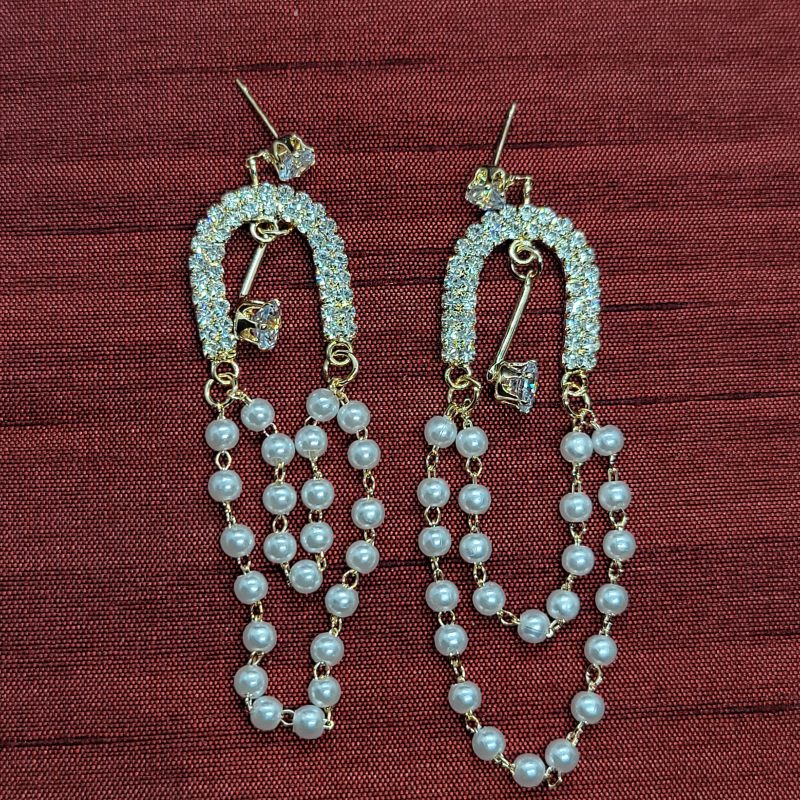 Pearl Earring - Image 3