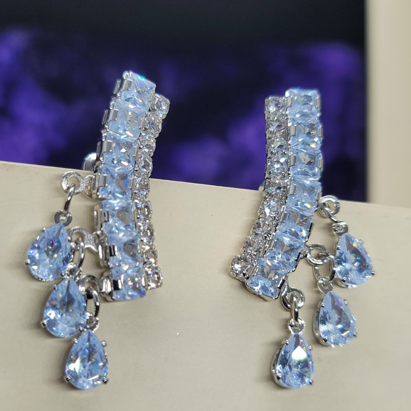 Desiring Silver Earcuffs