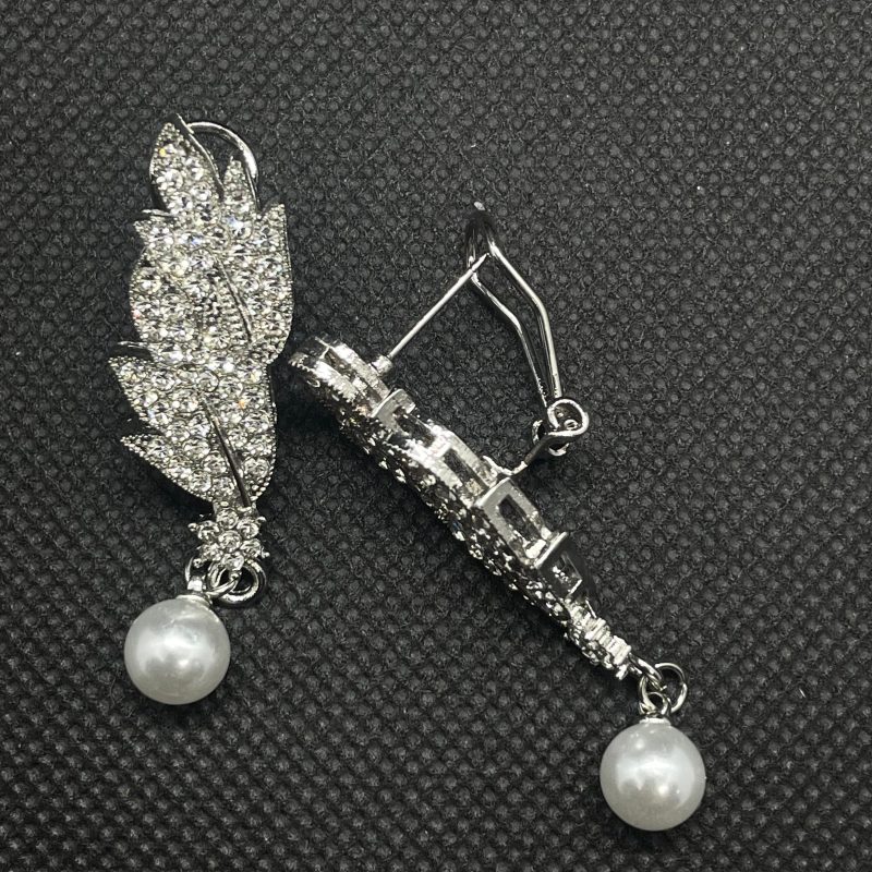Rhinestone Leaf Drop Earrings (Silver) - Image 2