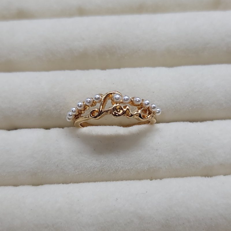 Love Ring With Pearl - Image 2