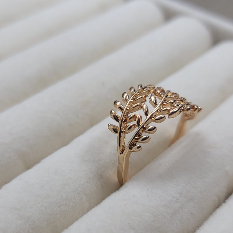 Golden Branch Leaf Ring