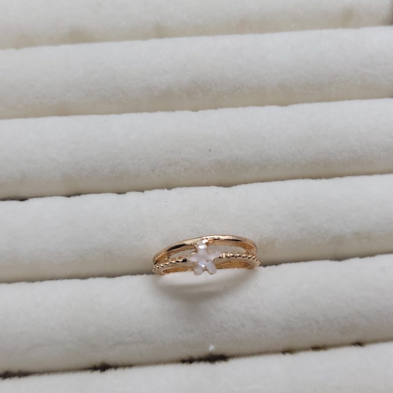 Blossom Flower Ring Golden - Image 3