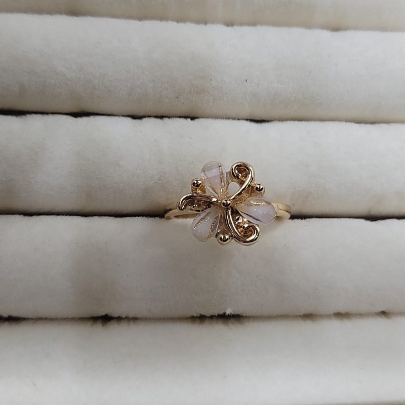 Sterling Floral Ring Golden - Image 3