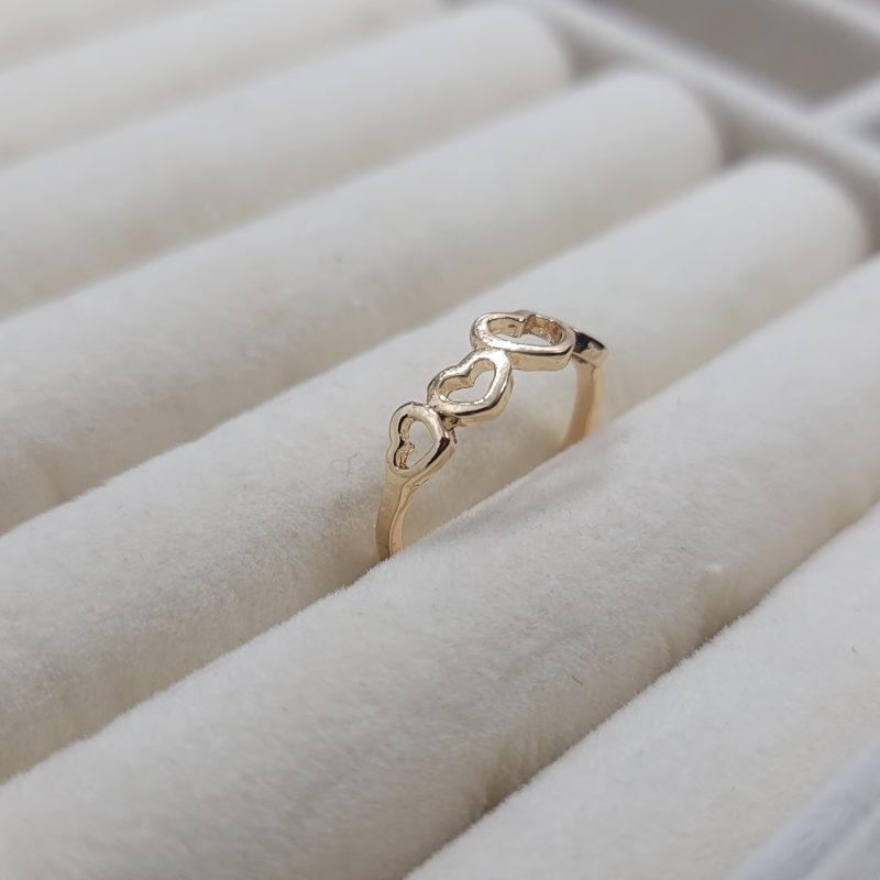 Golden Hearts Ring - Image 2