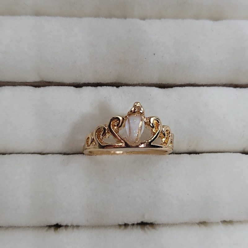 Golden Crown Ring with White Stone - Image 3